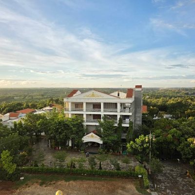 Holiday Valley Hotels And Resorts